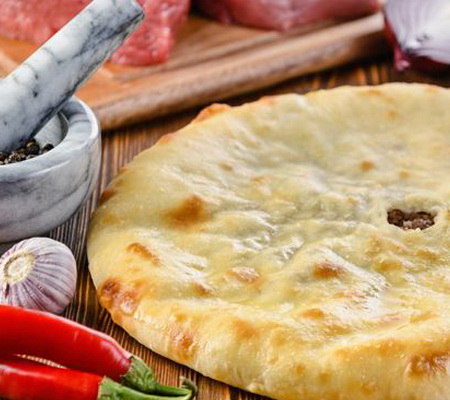 Осетинский пирог с мясом и картофелем
